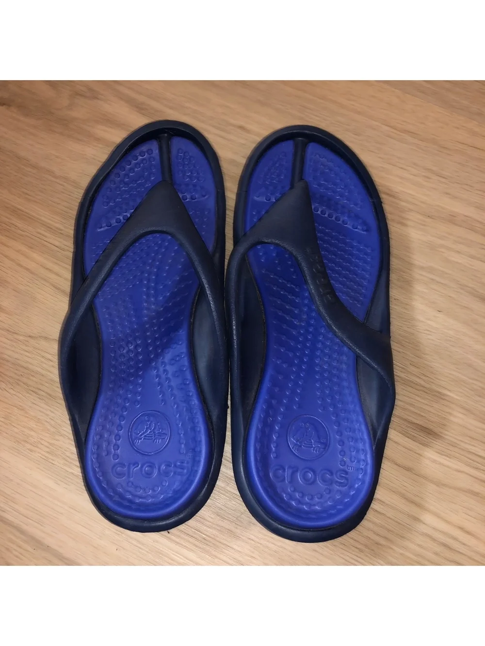 CROCS ATHENS ROYAL NAVY BLUE THONG FLIP FLOP SANDALS WOMENS SIZE 8 MENS 6 - Picture 3 of 5